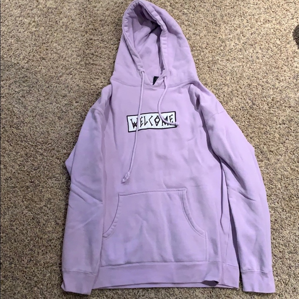 Welcome skateboards sweater
